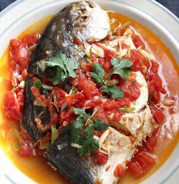 cá chim om chua ngọt