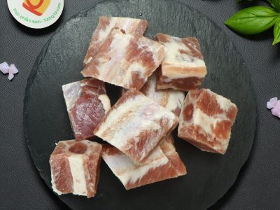 Sườn cánh buồm heo